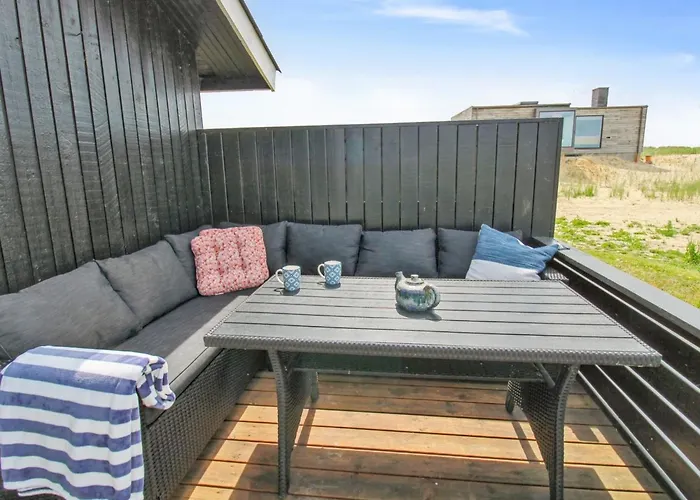 Inka - 100m From The Sea By Interhome *